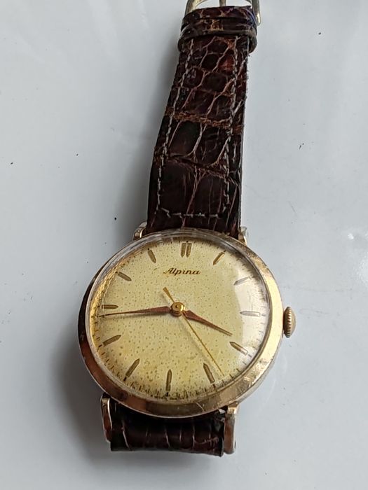 Ceas Alpina Int Manuala 34, 5 mm Funcționează excelent!