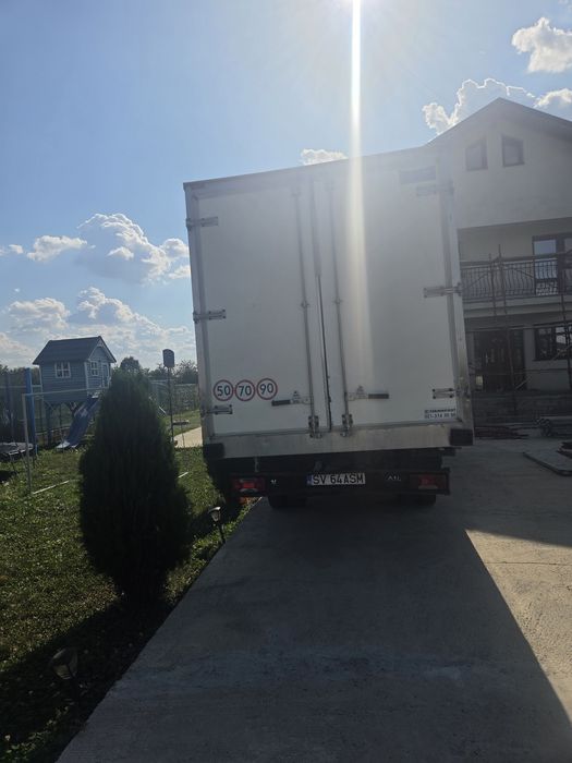 Vand cub frigorific cu sistem carlige sau paleti