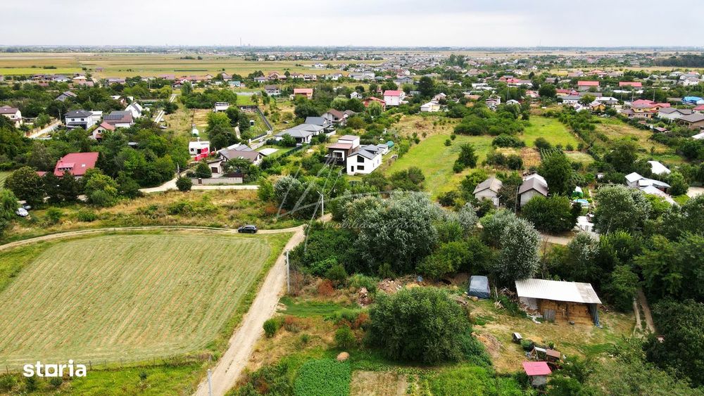 Teren intravilan la Teghes – pozitionare excelenta langa padure