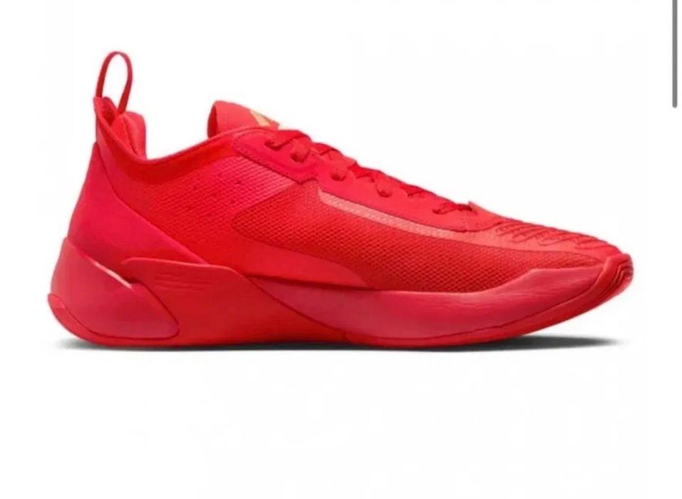 Детски снейкъри Jordan Luka 1