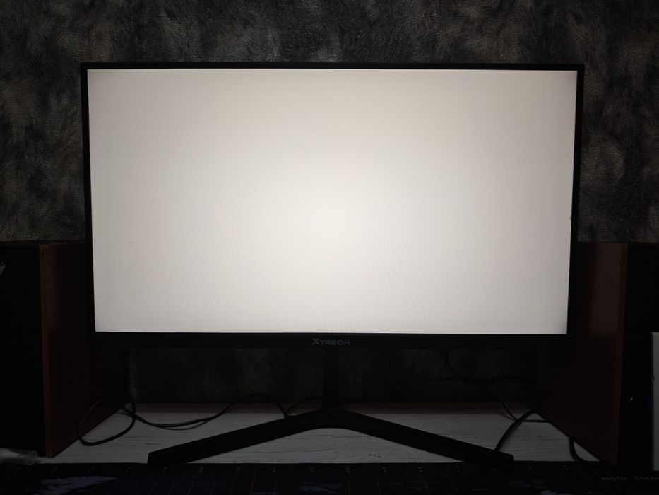 Монитор 21.45" Xtreme XT2253DE