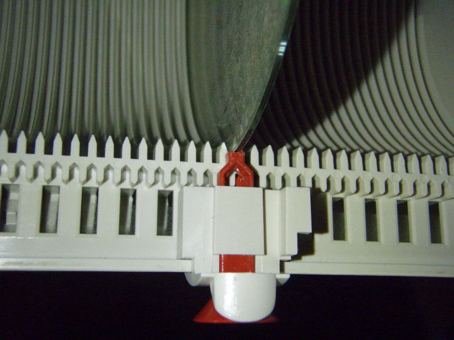 Organizator CD cu selector CD3 model 401