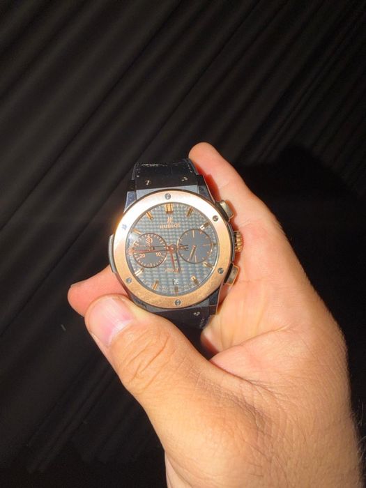Золотые часы Hublot