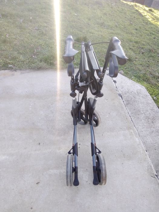 Алуминиева проходилка/ролатор/