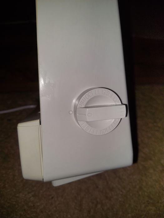 Solar facial TCM cu lumina ultravioleta ,neoane uv ,functional