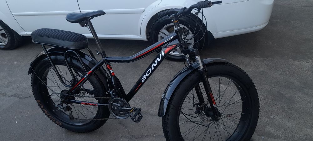 Bonvi velosiped 7 talik skoris holadi yaxshi kamirlari2,qavatli