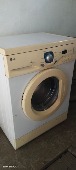 Продам стиральную машину