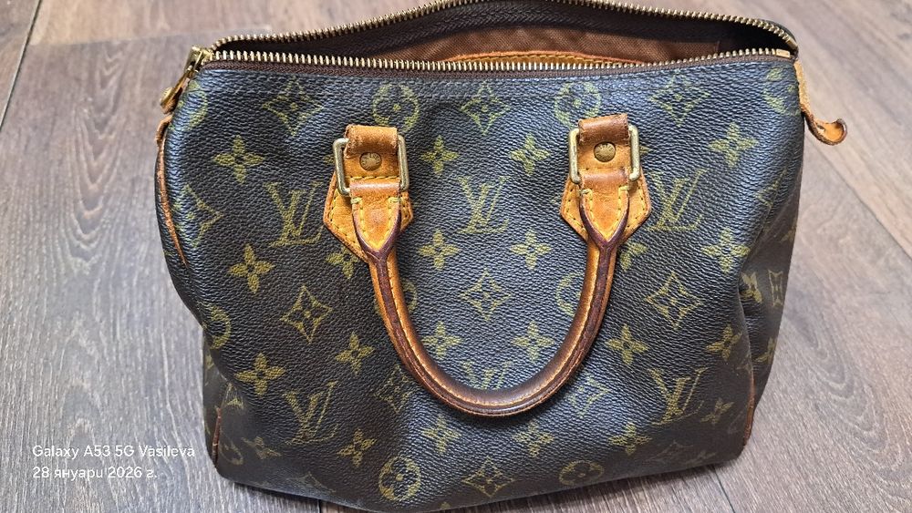 Louis Vuitton Speedy 25