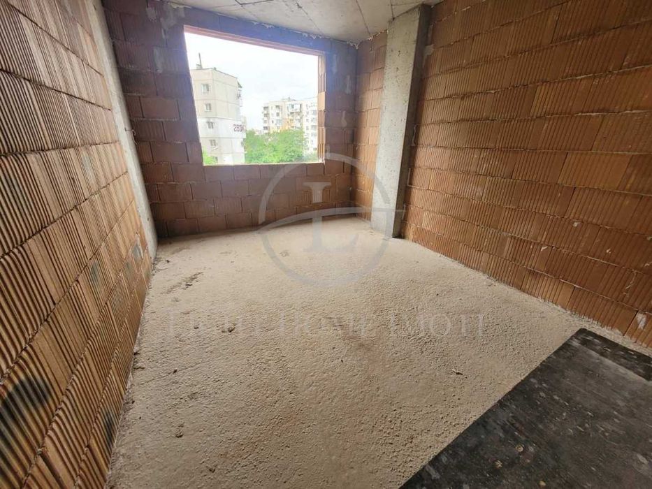 Продава се Четиристаен апартамент в Пловдив, Тракия - 139 кв.м за 1154 €/кв.м - Снимка #7