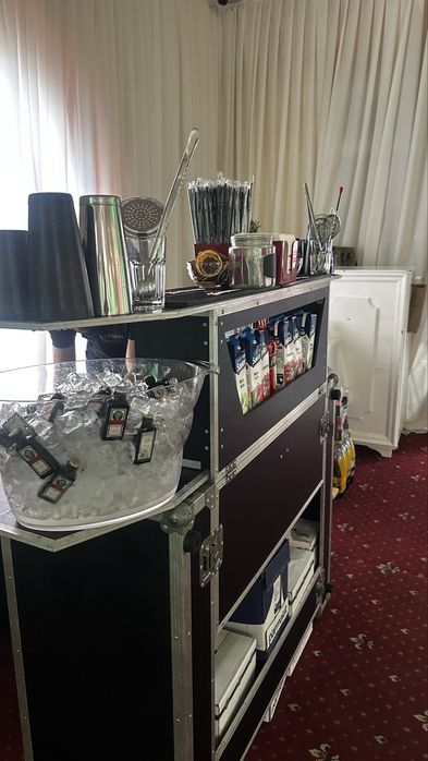 Bar mobil pentru evenimente - Chaos Bar Events