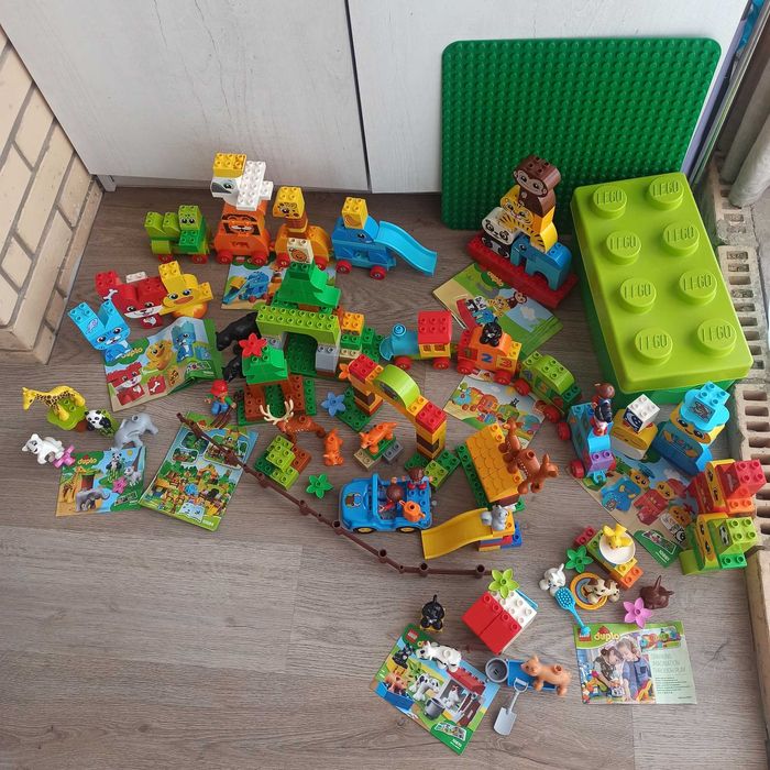 Продам конструктор Лего  оригинал ( Lego Duplo)