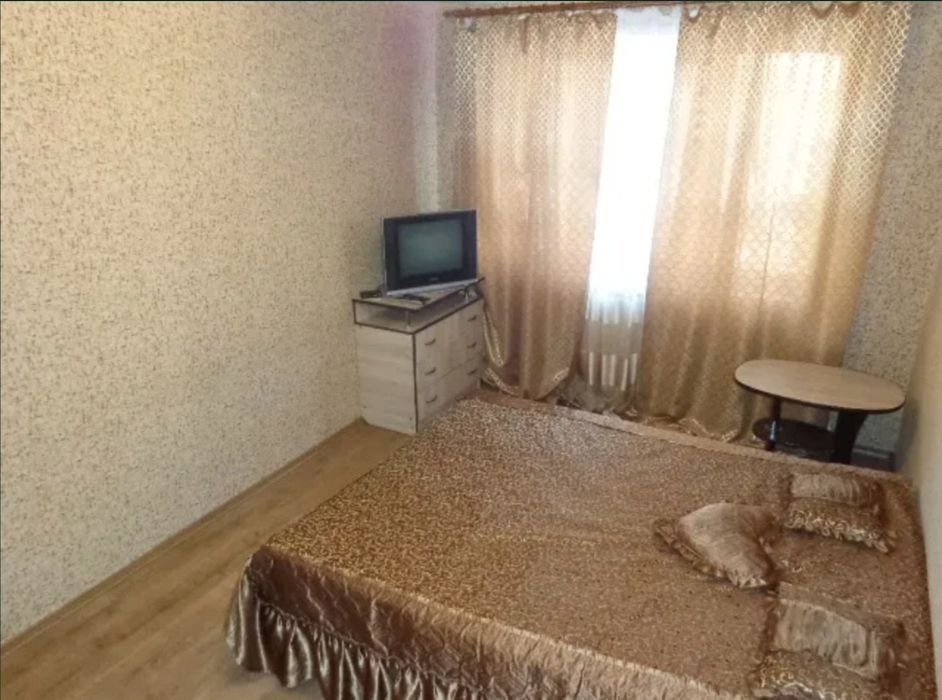 Сарыарка 11-Кенесары,  2ч 2000