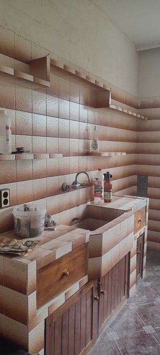 Продава се Тристаен апартамент в Асеновград - 97 кв.м за 841 €/кв.м - Снимка #1