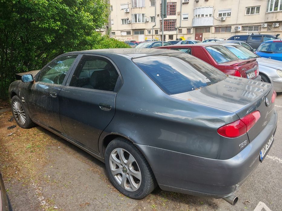 Vand Alfa Romeo 2.0 benzina