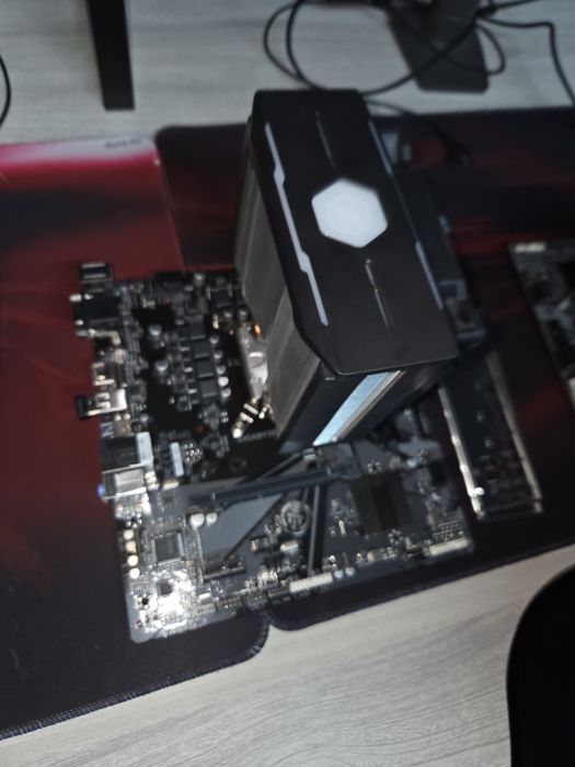 I5 12400f gigabyte h610m h  комлекты