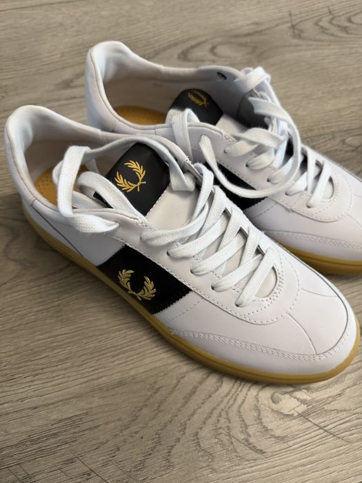 Vand adidasi fred perry nr 41