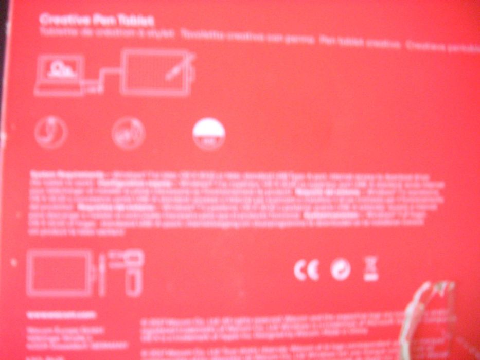 rucsac/gentuta tip maimutica si Ghiozdane  o tableta Grafica WACOM