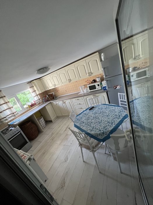 Inchiriez casa in Gura Vadului