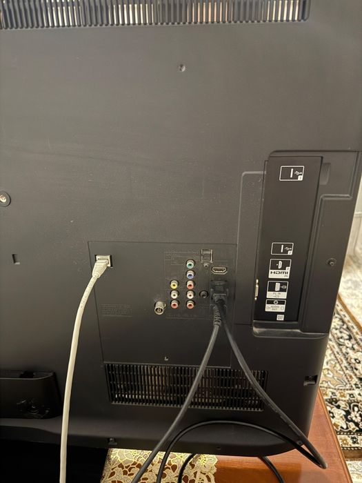 Телевизор Sony + мультимедиа приставка