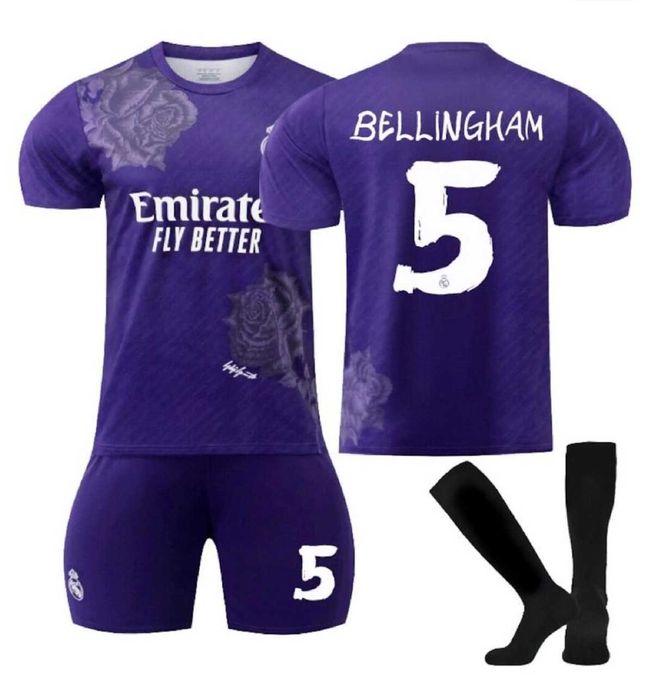 Nou/sigilat Set fotbal pentru copii Real Madrid.