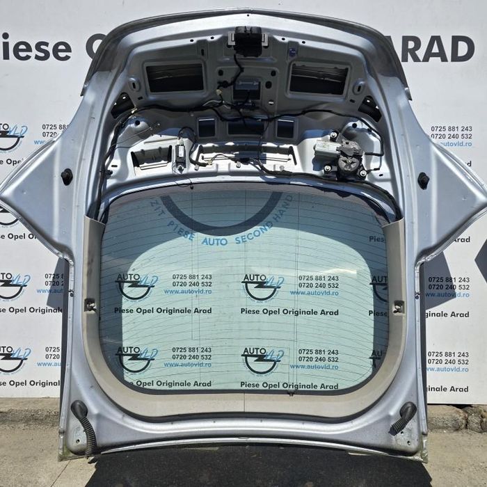 Haion cu luneta Opel Insignia A facelift