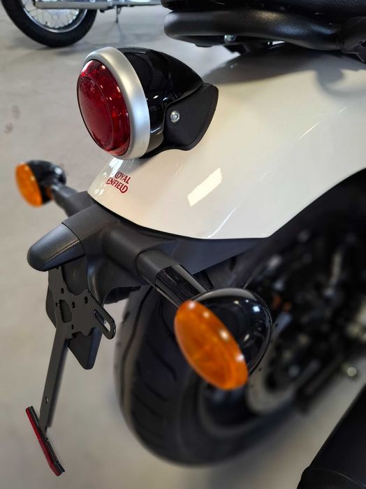 Motocicleta Royal Enfield Shotgun 650