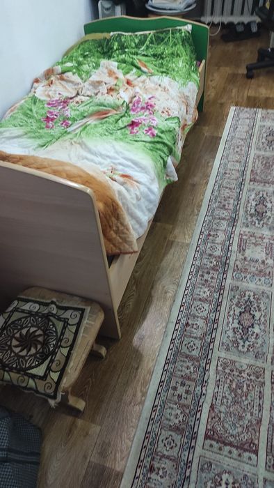 Продам кровать матрас паралон