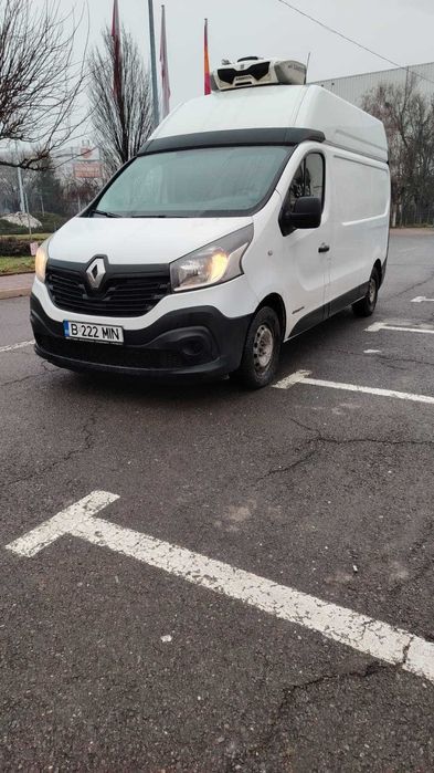 renault trafic cu frig