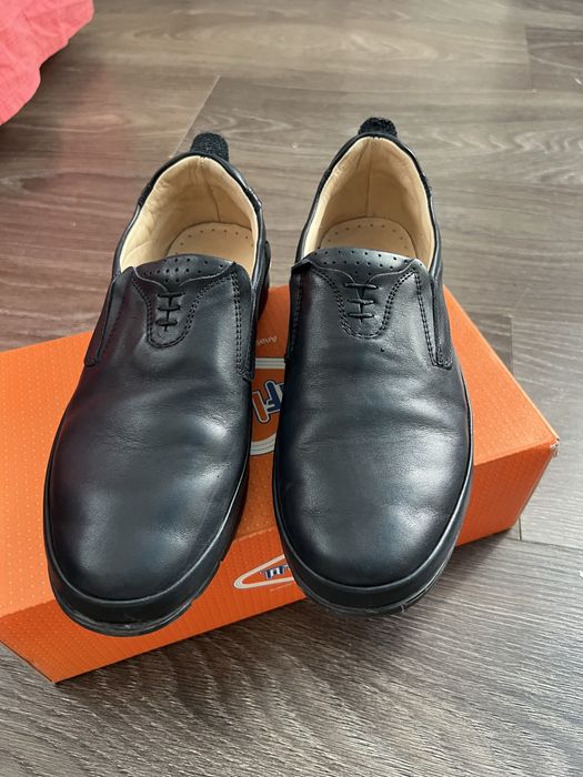 Школьные туфли tiflani