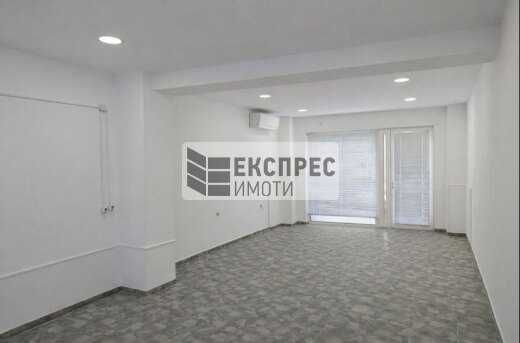 Офис, района на Пазара