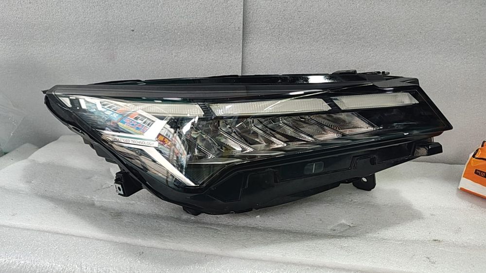 Фары Geely Coolray