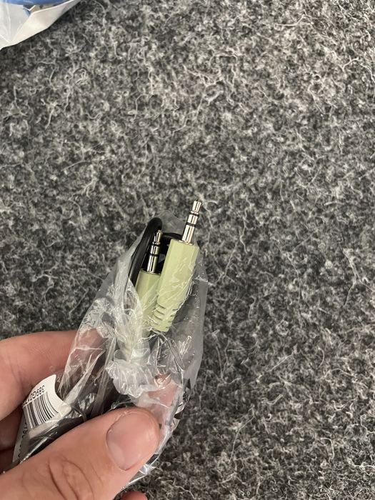 Adaptor HDMI, VGA, DisplayPort, DVI, cabluri