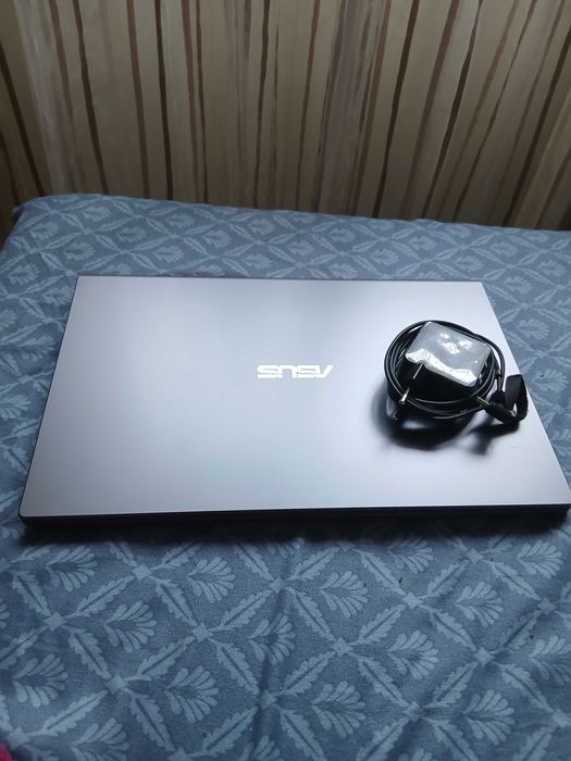 Laptop ASUS X515EA