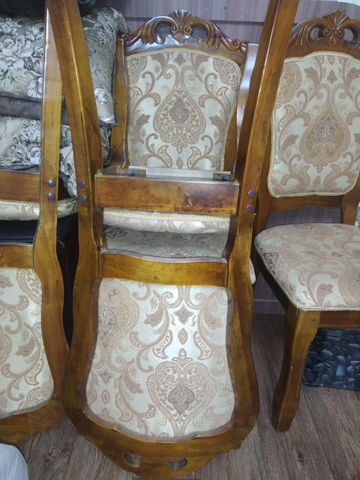 Стулья. В хорошем состояние