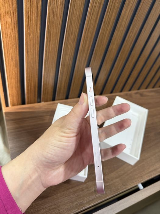 IPHONE 13 Розовый