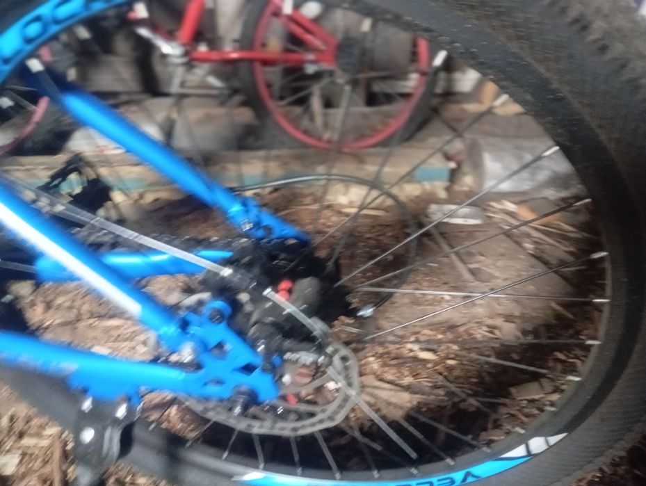 Продаю скарасной велик