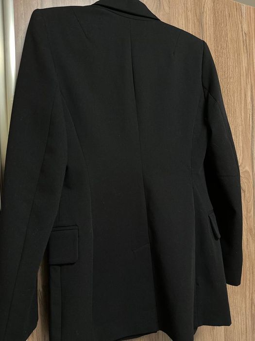 Черен сако от Zara
