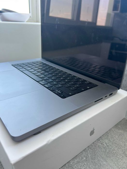MacBook Pro 16 с М2 Pro чип | 32GB памет | 1TB - Space Gray