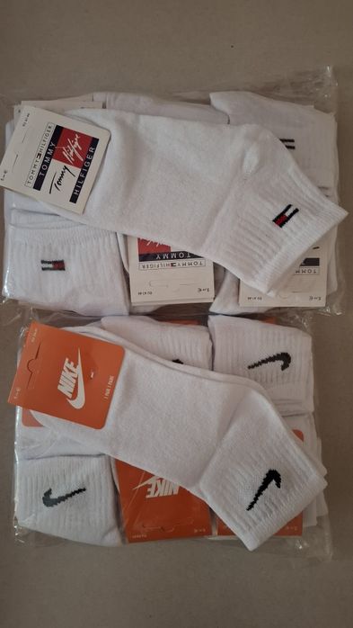 Sosete medii,bumbac 100%,set 10 perechi la pret de 50 lei