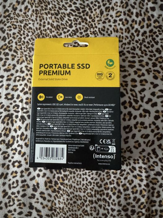 SSD portabil premium intenso