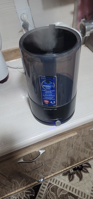 Uvajnitel sotiladi polaris