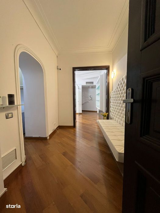 Apartament 4 camere superb 3min de Victoriei 15 min de Aeroport