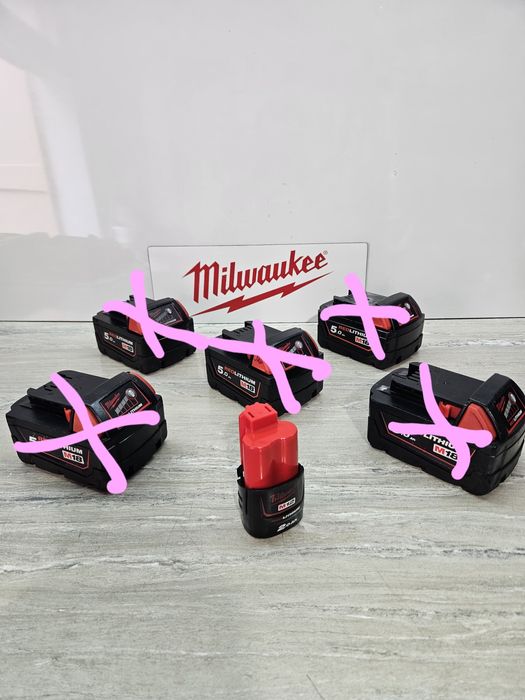 Milwaukee Батерия 12V.2Ah.