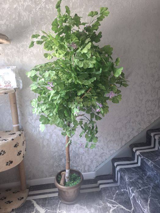 Продам искусственное дерево 2 м