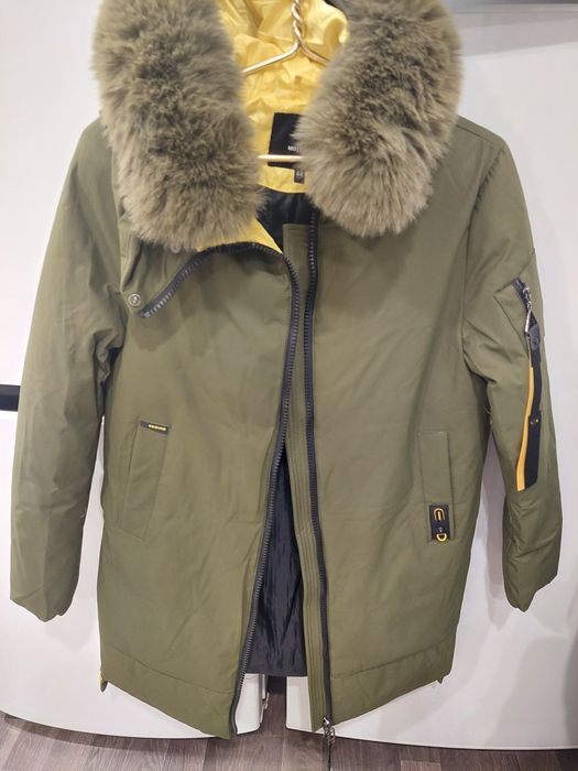 Продам куртку демисезонную