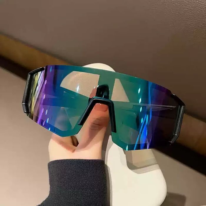 спортивные очки-маска (Shield Sunglasses).