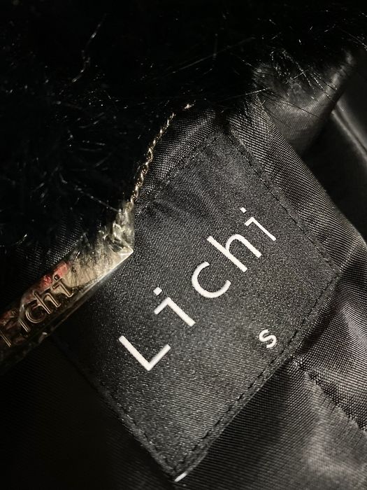 ПРОДАМ ШУБУ lichi в идеальном состоянии