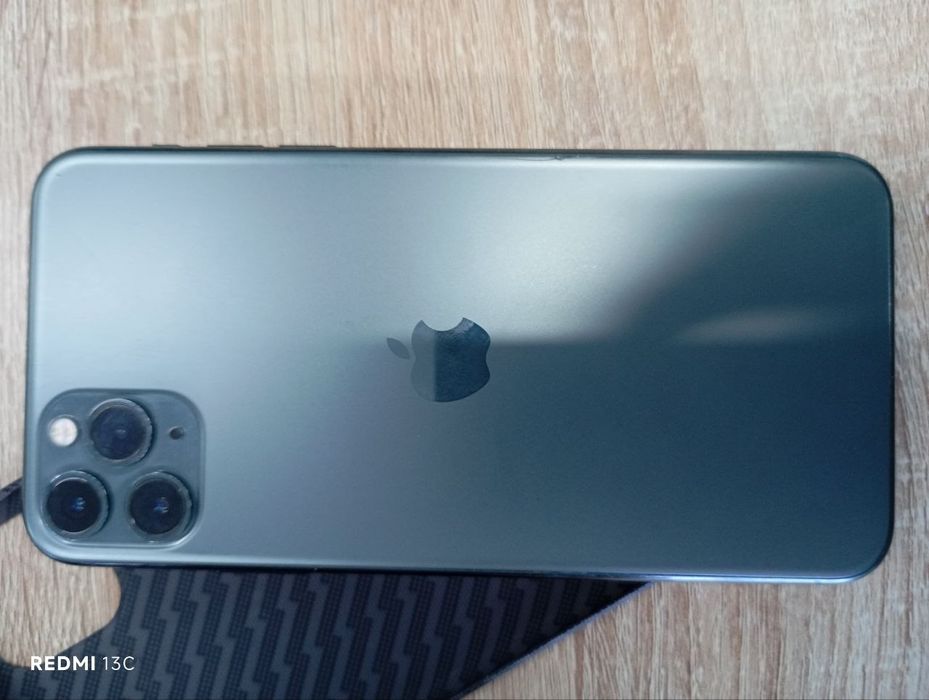 Iphone 11 max kor dok bor