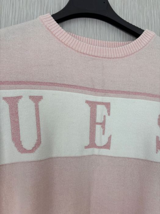 Розова рокля Guess