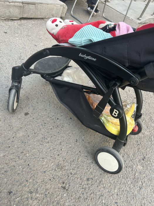 Детская прогулочная коляска